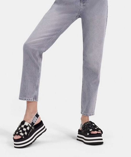 UGG（アグ）の「UGG W DISCO CHECKS SLIDE / アグ ディスコ チェック