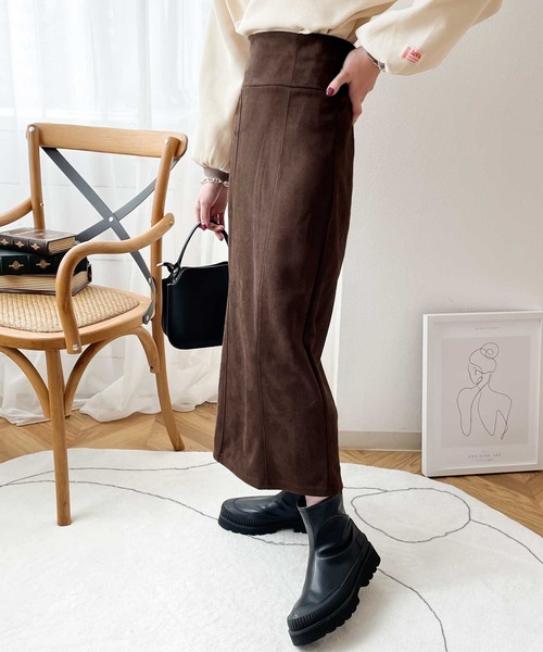 classicalelf(クラシカルエルフ)の「上品魅え。スエードポンチハイウエストナローロングスカート(スカート・レディース・ブラック/ブラウン/グリーン/ベージュ系その他・MEDIUM/LARGE/X-LARGE/SMALL)」の5枚目の写真