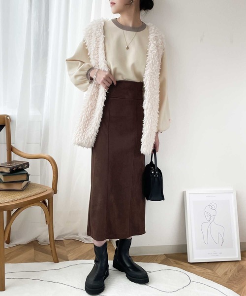 classicalelf(クラシカルエルフ)の「上品魅え。スエードポンチハイウエストナローロングスカート(スカート・レディース・ブラック/ブラウン/グリーン/ベージュ系その他・MEDIUM/LARGE/X-LARGE/SMALL)」の16枚目の写真
