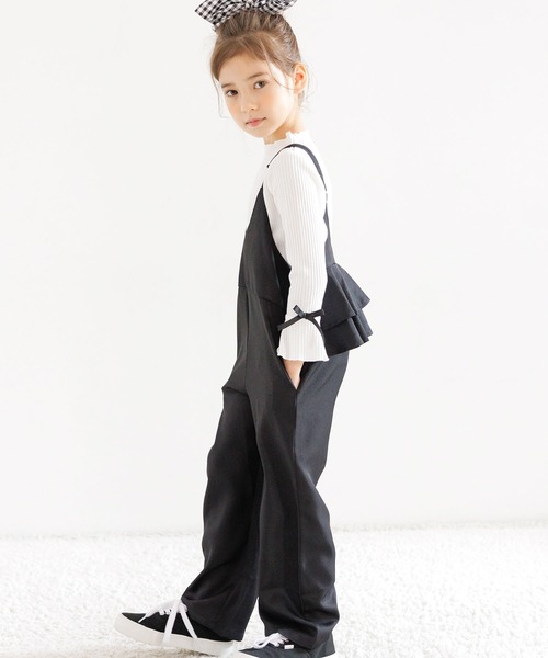 Bee des Bee(ビーデスビー)の「オールインワン(サロペット/オーバーオール・キッズ・ブラック/ベージュ/グリーン/ピンク・100cm/130cm/140cm/150cm/120cm/110cm)」の1枚目の写真