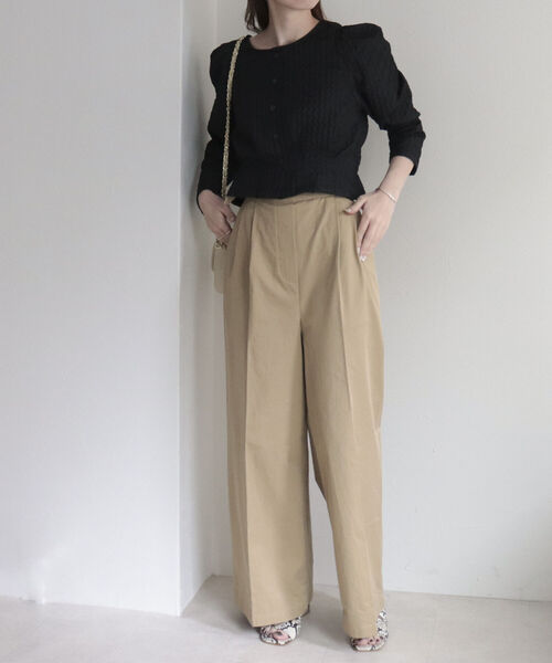 fredy emue（フレディエミュ）の「ふくれジャガード　ショートブラウス（シャツ/ブラウス・レディース・ブラック/オフホワイト/ピンク・38）」の15枚目の写真