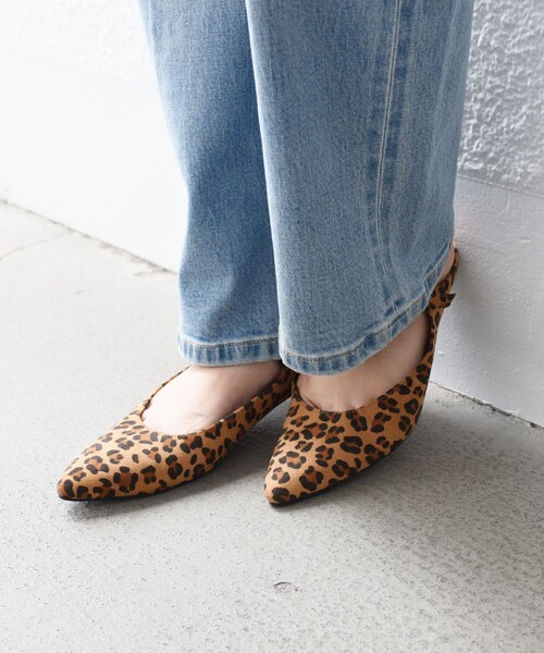 SHIPS（シップス）の「*ストラップ3.5センチヒールミュール◆（パンプス・レディース・ブラック/ボルドー/ブラウン系・50/40/30）」の15枚目の写真