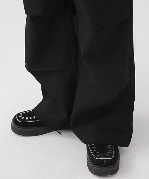 WESTBOY（ウエストボーイ）の「ワイドストレートミリタリーカーゴパンツWO22W2PT05【WB ORIGINALS】（カーゴパンツ・メンズ・ブラック/ホワイト・XL/M/L）」の5枚目の写真