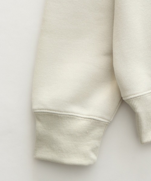 Disney（ディズニー）の「【Disney/ディズニー】裏起毛ワイドプルオーバーパーカー（パーカー・レディース・グレー/ワイン/ライム/モカ・M/L）」の11枚目の写真