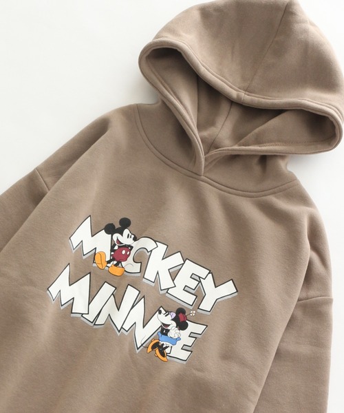 Disney（ディズニー）の「【Disney/ディズニー】裏起毛ワイドプルオーバーパーカー（パーカー・レディース・グレー/ワイン/ライム/モカ・M/L）」の8枚目の写真