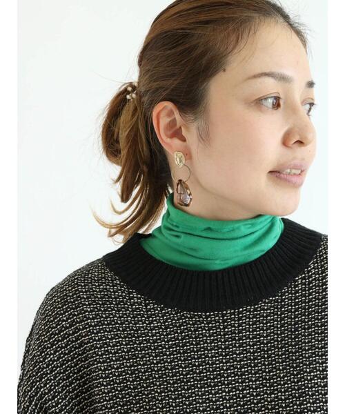 Lugnoncure(ルノンキュール)の「タートルネックトップス(Tシャツ/カットソー・レディース・ブラック/オフホワイト/グリーン・フリ-)」の4枚目の写真