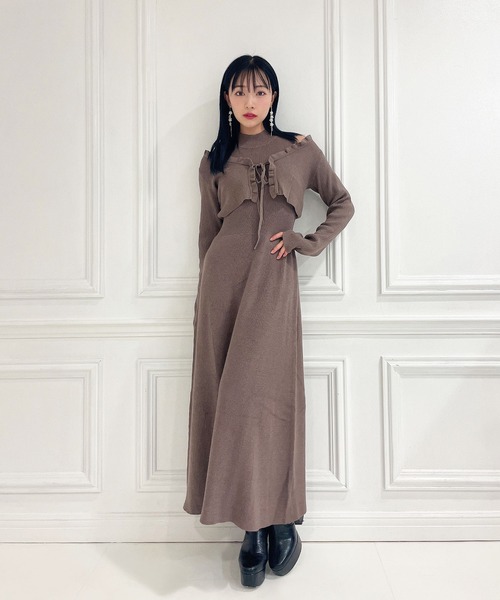 ANDGEEBEE（アンジービー）の「ニットカーデワンピセット（ワンピース・レディース・ブラック/ブラウン・MEDIUM）」の12枚目の写真