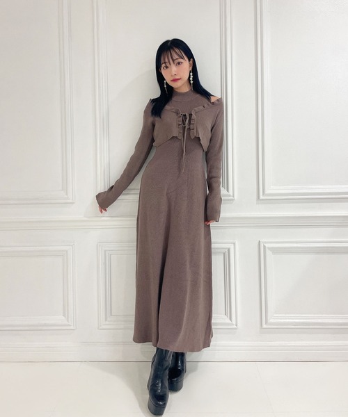 ANDGEEBEE（アンジービー）の「ニットカーデワンピセット（ワンピース・レディース・ブラック/ブラウン・MEDIUM）」の9枚目の写真