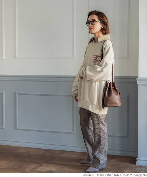 coca（coca）（コカ）の「ボリューム袖プリントスウェット（スウェット・レディース・チャコール/グレイッシュベージュ/ブラック/ブルー・M/L）」の18枚目の写真