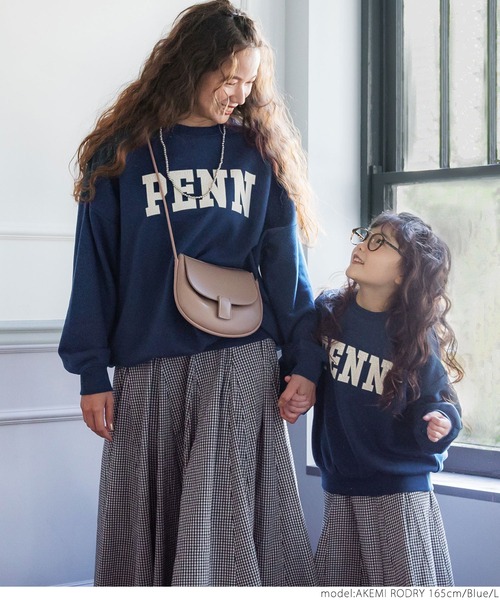 coca（coca）（コカ）の「ボリューム袖プリントスウェット（スウェット・レディース・チャコール/グレイッシュベージュ/ブラック/ブルー・M/L）」の8枚目の写真