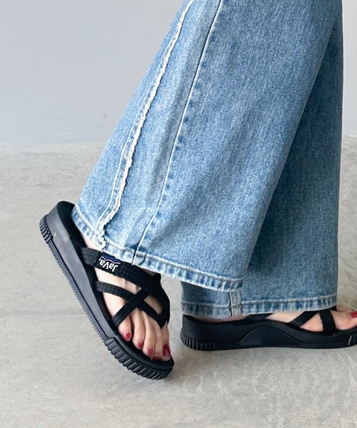 《JaVaジャバコラボ》クロスストラップサンダル