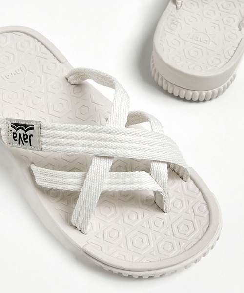 《JaVaジャバコラボ》クロスストラップサンダル