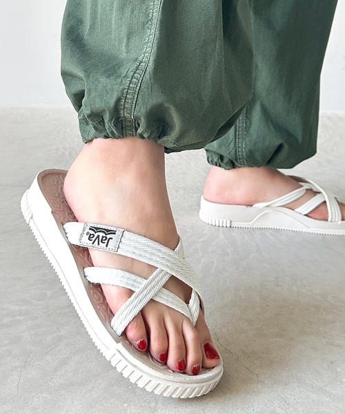 《JaVaジャバコラボ》クロスストラップサンダル