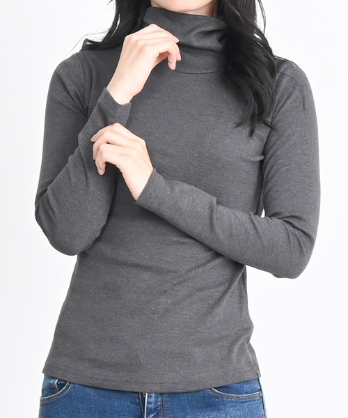 Felt-Maglietta(フェルトマリエッタ)の「コットンハイネックカットソー(Tシャツ/カットソー・レディース・チャコール/オフホワイト/ブラック/グレイッシュベージュ・MEDIUM/LARGE/X-LARGE)」の2枚目の写真
