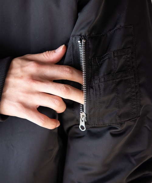 RAGEBLUE（レイジブルー）の「マルチウェイビッグMA-1（MA-1・メンズ・カーキ/ブラック・MEDIUM/LARGE）」の5枚目の写真