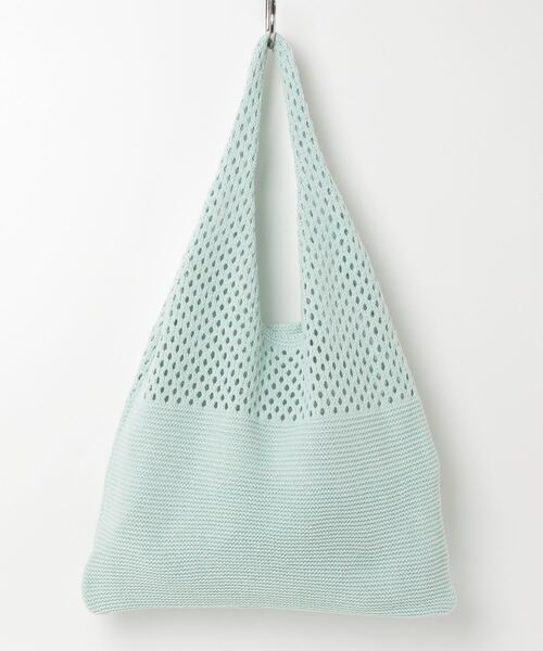 MAISON mou（メゾンムー）の「【recomend selection/セレクト】ニット仕立トライアングルバッグ（トートバッグ・レディース・イエロー/ブルー/ブラック/グリーン/ホワイト/ベージュ/グレー/ダークグリーン/ライトブラウン/ライトブルー/ライトイエロー/ライトグレー/ライトグリーン/ライトパープル・FREE）」の2枚目の写真