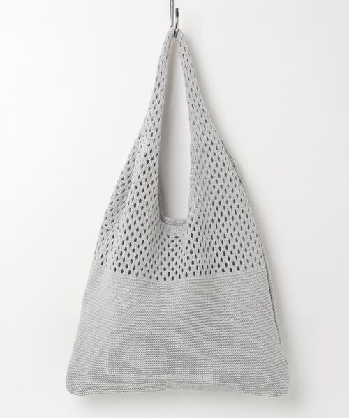 MAISON mou（メゾンムー）の「【recomend selection/セレクト】ニット仕立トライアングルバッグ（トートバッグ・レディース・イエロー/ブルー/ブラック/グリーン/ホワイト/ベージュ/グレー/ダークグリーン/ライトブラウン/ライトブルー/ライトイエロー/ライトグレー/ライトグリーン/ライトパープル・FREE）」の4枚目の写真