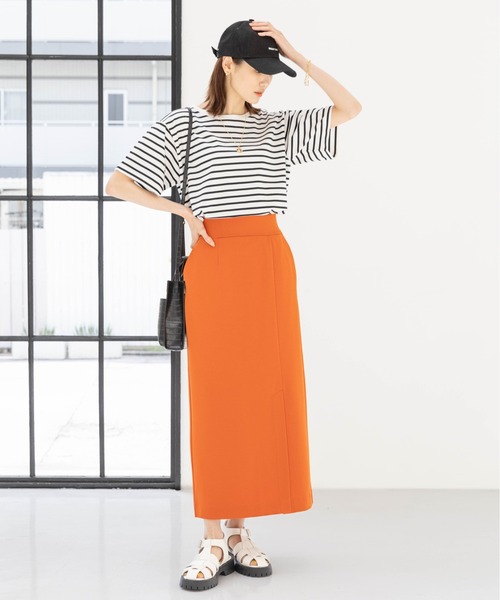 GLOBAL WORK(グローバルワーク)の「スゴラクストレッチIラインスリットスカート/176432(スカート・レディース・ブラック/グリーン/オレンジ/ブルー/グレイッシュベージュ/カーキ/ブラウン系その他・MEDIUM/LARGE)」の14枚目の写真