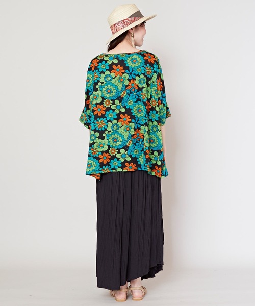 チャイハネ（チャイハネ）の「【チャイハネ】ヒピスラトップス（Tシャツ/カットソー・レディース・ブラック/ベージュ/パープル・FREE）」の8枚目の写真