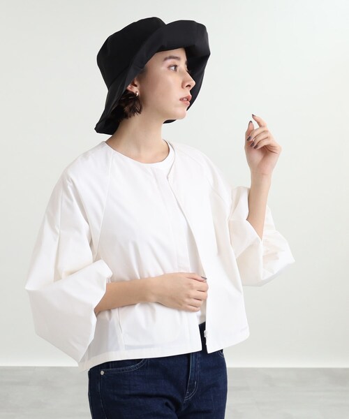 INDIVI（インディヴィ）の「◆2WAYマットサテンバケットハット（ハット・レディース・ブラック/ライトベージュ・00）」の12枚目の写真