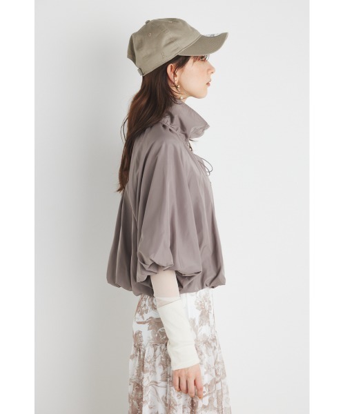 rienda（リエンダ）の「ドローストリングネックバルーンブルゾン（ブルゾン・レディース・ブラック/アイボリー/ライトブラウン・FREE）」の12枚目の写真