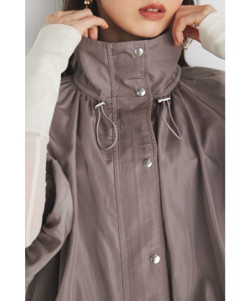 rienda（リエンダ）の「ドローストリングネックバルーンブルゾン（ブルゾン・レディース・ブラック/アイボリー/ライトブラウン・FREE）」の15枚目の写真