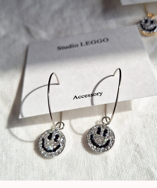 CERCA(チェルカ)の「Studio LEGGO/スマイルピアス(ピアス(両耳用)・レディース・A/B/C/D/E/F・FREE)」の5枚目の写真