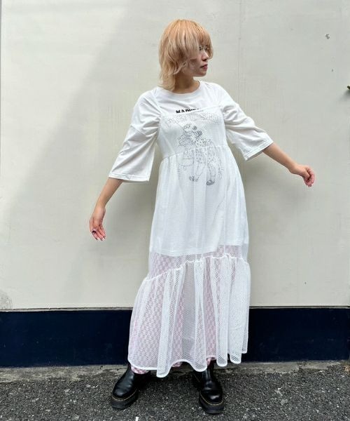 Candy Stripper（キャンディストリッパー）の「MADNESS FRIENDSHIP BIGBIG Tシャツ（Tシャツ/カットソー・レディース・オフホワイト/ブラック・2）」の18枚目の写真