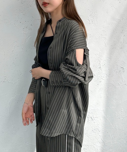 apres jour mignon(アプレジュールミニョン)の「ストライプカッティングシャツ【SETUP着用可能】【ZOZOTOWN限定アイテム】(シャツ/ブラウス・レディース・ネイビー/チャコールグレー/ブラック・フリー/X-LARGE)」の1枚目の写真