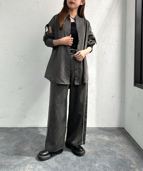 apres jour mignon(アプレジュールミニョン)の「ストライプカッティングシャツ【SETUP着用可能】【ZOZOTOWN限定アイテム】(シャツ/ブラウス・レディース・ネイビー/チャコールグレー/ブラック・フリー/X-LARGE)」の15枚目の写真