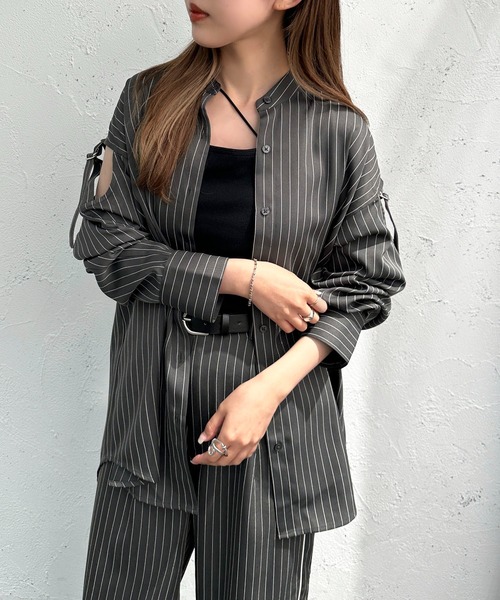 apres jour mignon(アプレジュールミニョン)の「ストライプカッティングシャツ【SETUP着用可能】【ZOZOTOWN限定アイテム】(シャツ/ブラウス・レディース・ネイビー/チャコールグレー/ブラック・フリー/X-LARGE)」の12枚目の写真