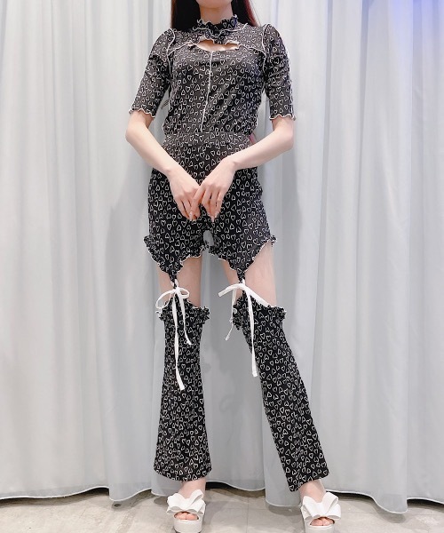 lilLilly（リルリリー）の「カットアウトリブメロートップス（Tシャツ/カットソー・レディース・ブラック/ホワイト・FREE）」の11枚目の写真