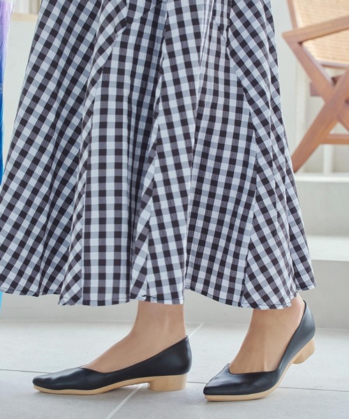 KOBE LETTUCE（コウベレタス）の「晴雨兼用ポインテッドバレエパンプス（レインシューズ・レディース・モカ/ベージュ/ブラック・LL/S/M/L）」の3枚目の写真