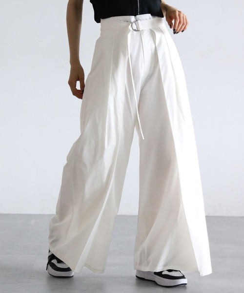 PAGEBOY(ページボーイ)の「ウエストデザインワイドパンツ(その他パンツ・レディース・ブラック/ブラウン/オフホワイト・FREE)」の11枚目の写真