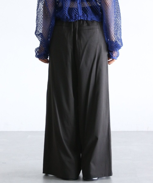 PAGEBOY(ページボーイ)の「ウエストデザインワイドパンツ(その他パンツ・レディース・ブラック/ブラウン/オフホワイト・FREE)」の12枚目の写真