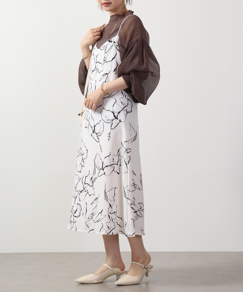 ＆soiree（アンドソワレ）の「&soiree フラワーキャミワンピース（ワンピース・レディース・オフホワイト・F）」の4枚目の写真