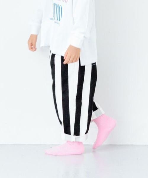 LOWRYS FARM(ローリーズファーム)の「シェフパンツ 973626(その他パンツ・キッズ・アイボリー/ホワイト系その他/グリーン/ブラック系その他/ブラック/ピンク/ホワイト系その他3/ホワイト系その他2/レッド・110cm/120cm/130cm/150cm/140cm)」の6枚目の写真