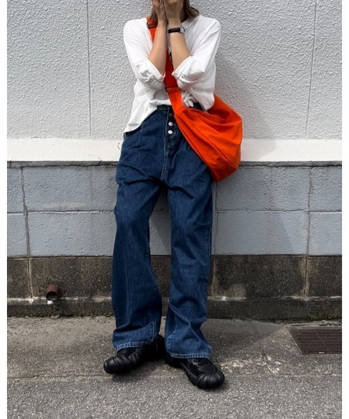 owndaily（オンデイリー）の「ZIPショルダーバッグ（ショルダーバッグ・レディース・ブラック/オレンジ/ホワイト/グリーン・FREE）」の4枚目の写真