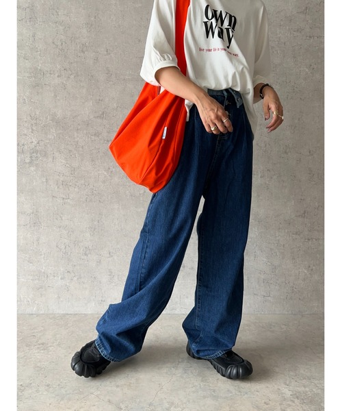 owndaily（オンデイリー）の「ZIPショルダーバッグ（ショルダーバッグ・レディース・ブラック/オレンジ/ホワイト/グリーン・FREE）」の11枚目の写真