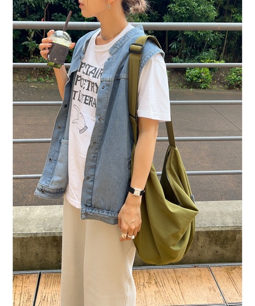 owndaily（オンデイリー）の「ZIPショルダーバッグ（ショルダーバッグ・レディース・ブラック/オレンジ/ホワイト/グリーン・FREE）」の13枚目の写真