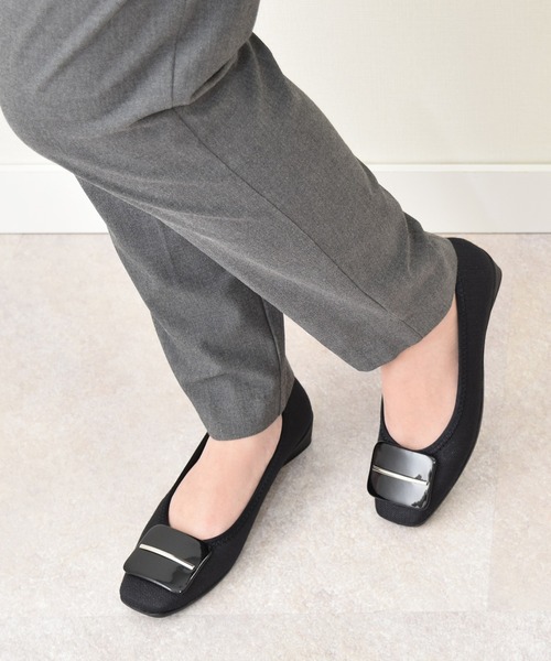Bridget Birkin(ブリジットバーキン)の「【Bridget Birkin walk】バックルモチーフウォーキングパンプス(535217)(パンプス・レディース・ブラック/ブラック系その他/ブラウン/ベージュ系その他/ブラック系その他2・23/23.5/24/24.5/22.5)」の4枚目の写真