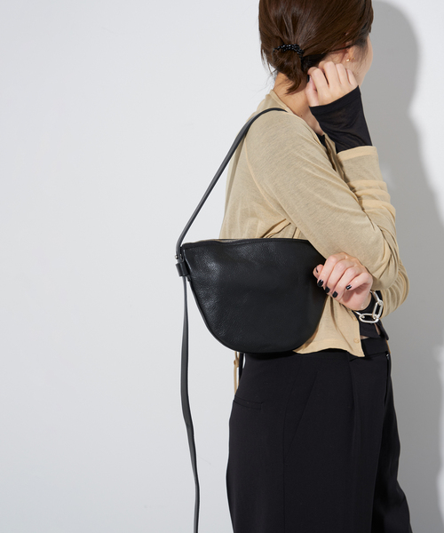 plage（プラージュ）の「【Bucket Baggage/バケットバゲージ】 ORANGE PIECE  S ショルダーバッグ（ショルダーバッグ・レディース・ベージュ/ブラック・FREE）」の2枚目の写真