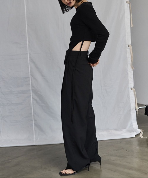 JOSE MOON(ジョゼムーン)の「SIDE BELT KNIT PULLOVER/サイドベルトニットプルオーバー(ニット/セーター・レディース・ブラック/ホワイト・FREE)」の8枚目の写真