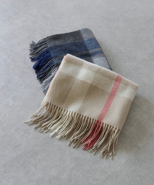 un dix cors（アンディコール）の「ウールチェックストール（ストール/ショール・レディース・グレー/ベージュ・FREE）」の6枚目の写真