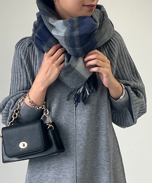 un dix cors（アンディコール）の「ウールチェックストール（ストール/ショール・レディース・グレー/ベージュ・FREE）」の10枚目の写真