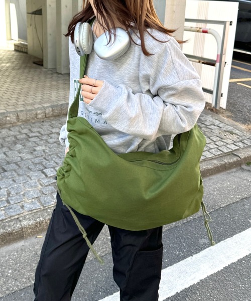 CLEA(クレア)の「ドローコードギャザーキャンバスショルダーバッグ(ショルダーバッグ・レディース・アイボリー/カーキ/ブラック/オレンジ・FREE)」の20枚目の写真