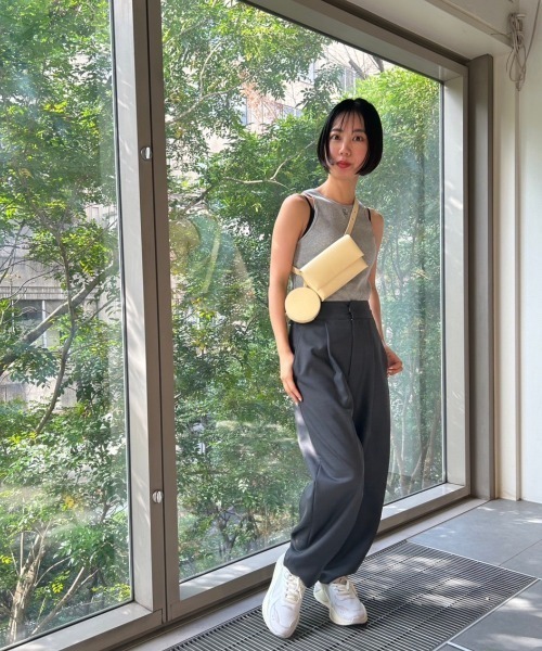 emmi(エミ)の「【emmi atelier】ewcアメスリタンクトップ(Tシャツ/カットソー・レディース・ホワイト/グレー/ブラウン/ブラック/ダークブルー・FREE)」の17枚目の写真