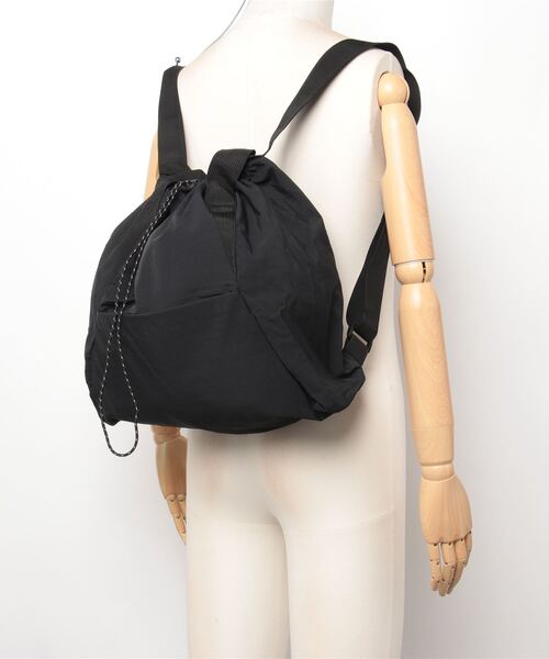 LYEON（リヨン）の「ドロストナップサック（バックパック/リュック・レディース・ブラック/カーキ/ベージュ・FREE）」の19枚目の写真