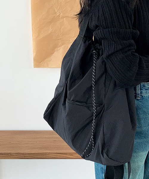 LYEON（リヨン）の「ドロストナップサック（バックパック/リュック・レディース・ブラック/カーキ/ベージュ・FREE）」の15枚目の写真