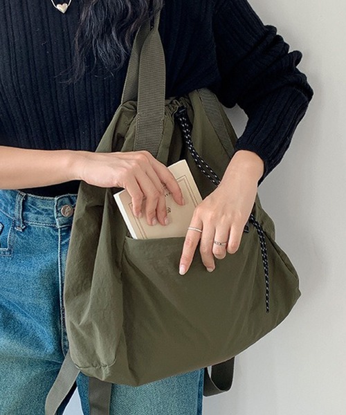 LYEON（リヨン）の「ドロストナップサック（バックパック/リュック・レディース・ブラック/カーキ/ベージュ・FREE）」の18枚目の写真